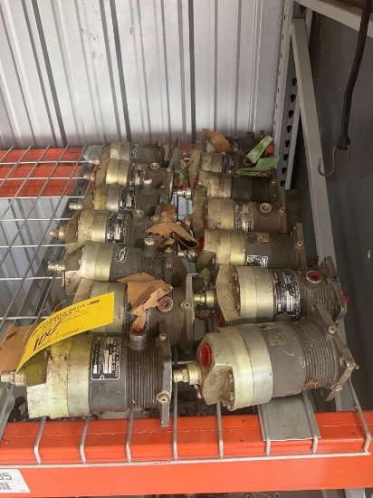(LOT) STRATO-POWER HYDRAULIC PUMPS
