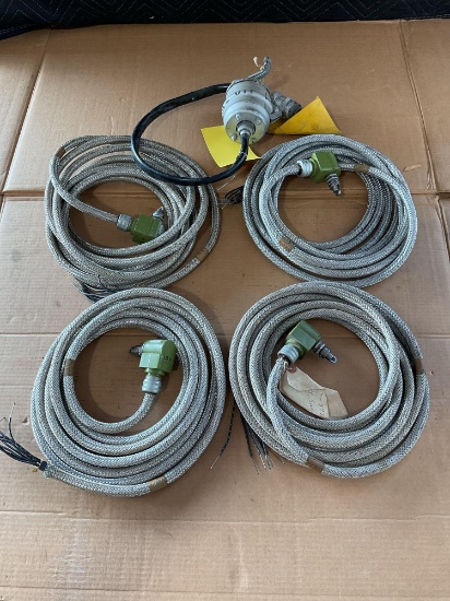 (LOT) LANDING GEAR CONTROLLER AND LIMIT SWITCHES