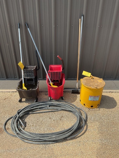 (LOT) MOP BUCKETS, OVERNIGHT CAN & WATER HOSE
