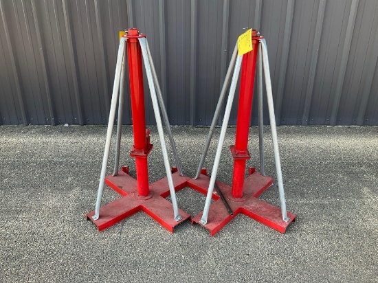 44" JACKHOUSE AIRCRAFT JACKS (BOTH WORK PROPERLY)