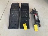 (LOT) CAR RAMPS & JACK