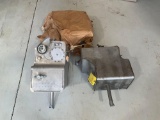 NEW & USED BROUSSARD/985 OIL TANKS