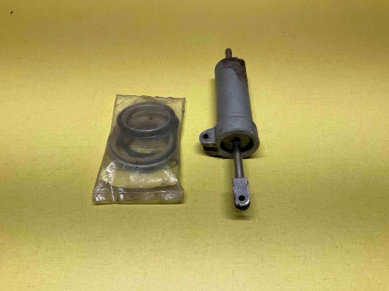 CESSNA SHIMMY DAMPER & NOSE STRUT SEAL KIT TCNS-1