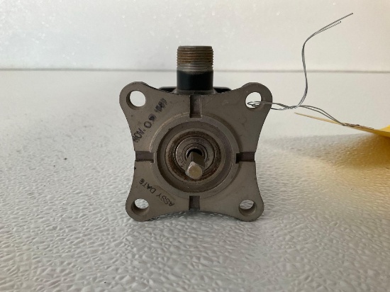 2 POLE TACH GENERATOR AG-44 (SPINS FREELY)