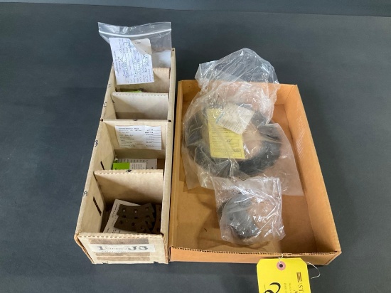 NEW BRAKE LININGS 066-10600, 066-10500, 066-11100, ETC & SERVICEABLE DISC 95-30411