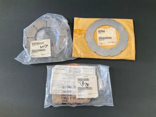 (LOT) KING AIR BRAKE INVENTORY 101-8001-243 (NEW) , 115-8001-15 (NO PAPERWORK) & 9530411 (NO