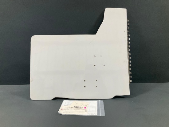 CITATION 550 MLG DOOR 6522470-4 (A/R FROM TEARDOWN AIRCRAFT)