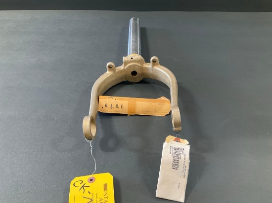 PIPER N.O.S. NOSE FORK & BARREL ASSY