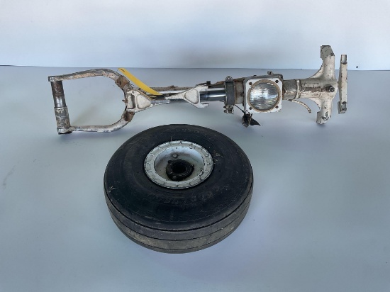 AZTEC NOSE GEAR ASSY WITH WHEEL
