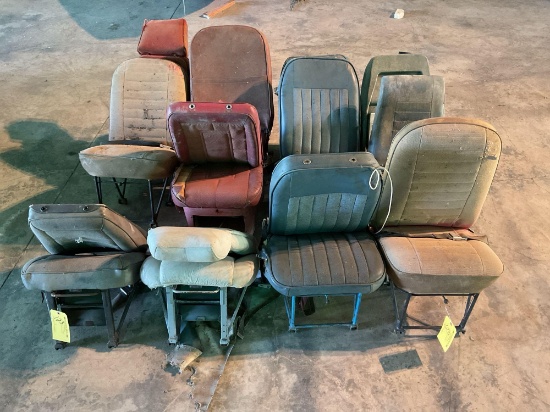 (Lot) Seats
