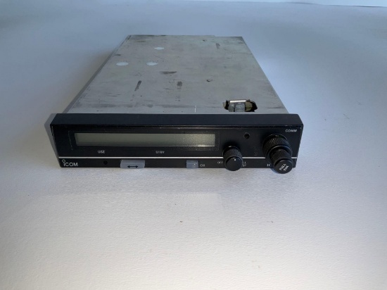 ICOM IC-A200 COMM (HAS LOOSE CHANNEL ADJUSTMENT SHAFT)