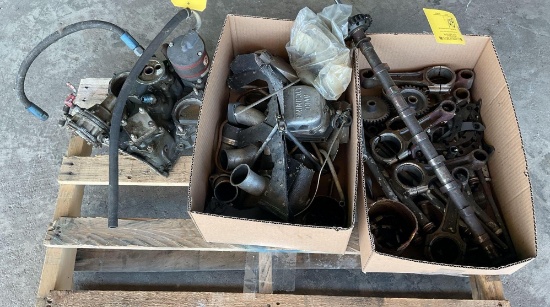 BOXES OF LYCOMING 540 CONNECTING RODS, GEARS, CAMSHAFT, VARIOUS A/R PARTS AND ACCY CASE