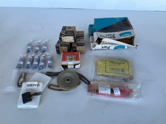 (LOT) TANNIS, ALLISON, ACCY INVENTORY AND SPARK PLUGS (HAVE SOME RUST)