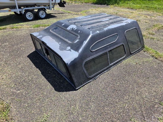 8' PICKUP BED TOPPER
