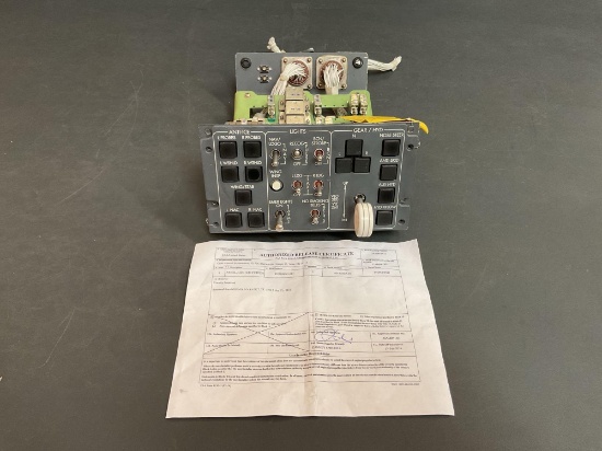 LEAR 45 CENTER CONTROL PANEL 4525108065-017 (INSPECTED/REMOVED FROM TEARDOWN AIRCRAFT WITH TIMES &