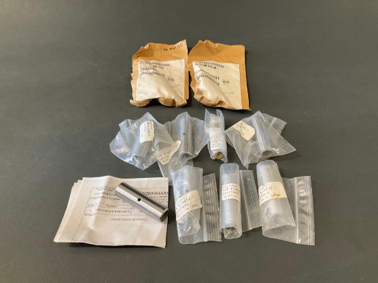 NEW T-6 TEXAN II MLG TORQUE KNEE PINS 133-810032-1
