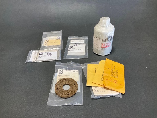 NEW ENGINE MOUNT GASKETS R20702-2, GASKETS SK2043-5, 133-920105-131, VALVES 20C212-1 & FILTER