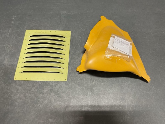 NEW T-6 TEXAN II COWL FAIRING & LOUVER PANEL 133-910105-19 & 133-910107-49 (NO CERT)