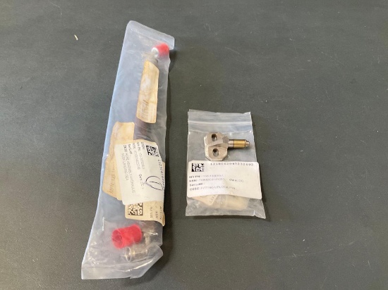 NEW T-6 TEXAN II UPLOCK PIN FITTING 133-100059-1 & NOSE LANDING GEAR HOSE 133-380098-3 (NO CERTS)