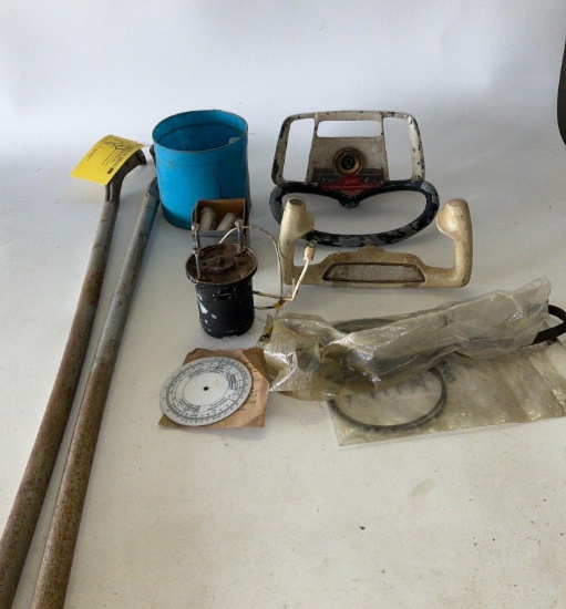 (LOT) BEECHCRAFT YOKES, RODS & 24 VOLT MOTOR