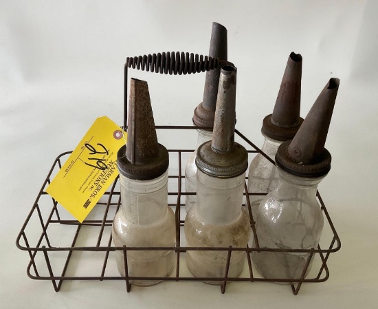 SERVICE STATION OIL BASKET WITH (5) GLASS OIL JARS