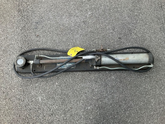 Aerol Strut Pump