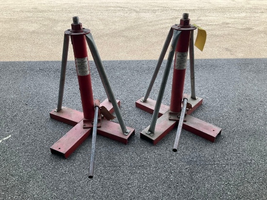 Jack House 26" Aircraft Jacks (Both Extend As Should)