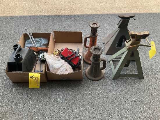 (LOT) JACK STANDS & AUTOMOTIVE TOOLS