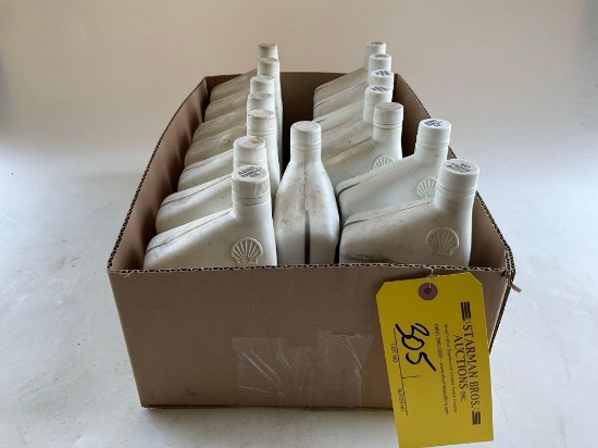 (8) BOTTLES OF AEROSHELL W100 & (7) BOTTLES OF AEROSHELL 80 OIL