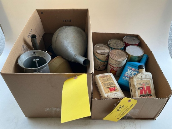(LOT) MISC OIL, FUNNELS & DISPENSERS
