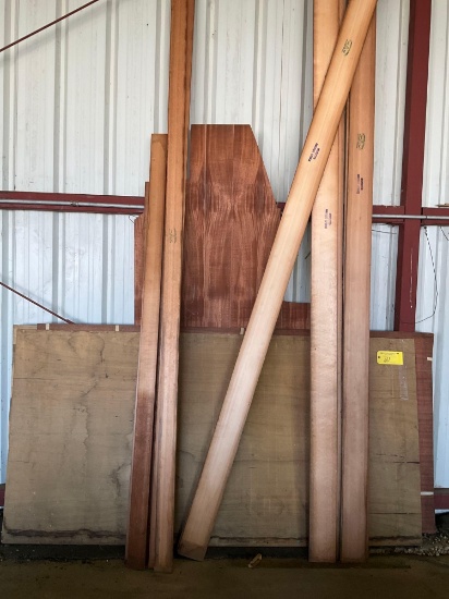 (LOT) AIRCRAFT SPRUCE 12', 14' & OTHER LENGTHS (SOME WATER DAMAGE/LOCAL PICKUP ONLY)