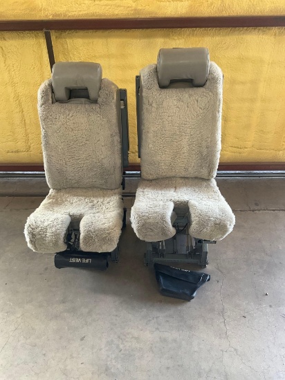 LEAR 60 PILOT & CO-PILOT SEATS 6603000-001 & -002 (BOTH REMOVED FROM SAME TEARDOWN AIRCRAFT)