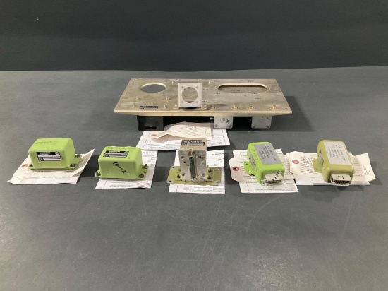 (Lot) Lear 60 Gcu Panel 6018435-7, Relay Box 5018342-1 & Isolation Boxes 3188105-16, M6088265-001