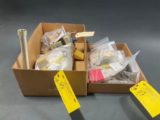 BOXES OF LEAR 60 FUEL FLOAT VALVES & INV 6600346-2, 2780610-102, 5416107-017, 5416107-15, 2826030-20