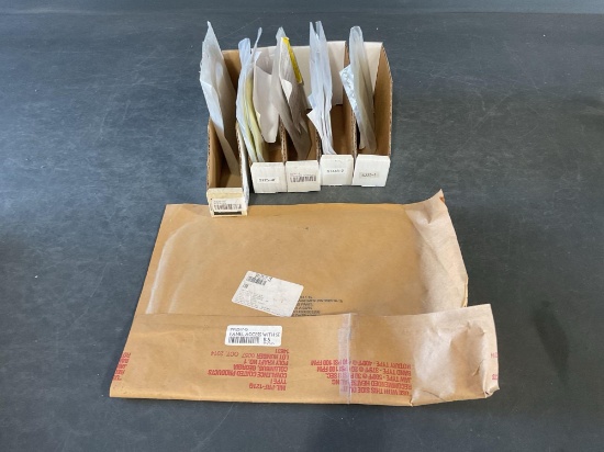(LOT) NEW CESSNA INSPECTION PANELS & DOUBLERS