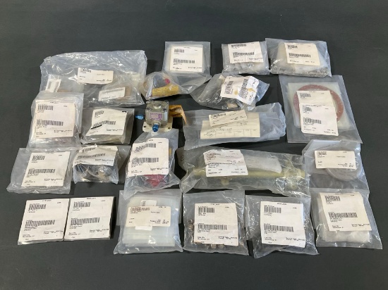 (LOT) FUEL SENDING UNITS, FUEL SELECTOR VALVE & HARDWARE