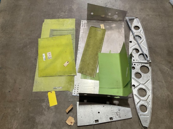 (LOT) NEW & USED PIPER SKINS, RIBS & MISC 76474-900, 68429-001, 67053-000