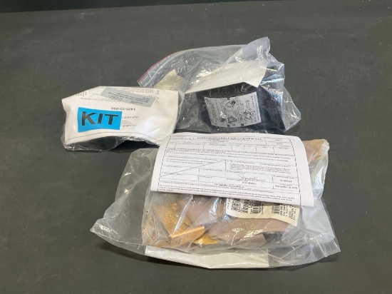 (LOT) NEW OXYGEN MASK STORAGE CONTAINER & REPAIRED SEAT BELT HARNESS KIT
