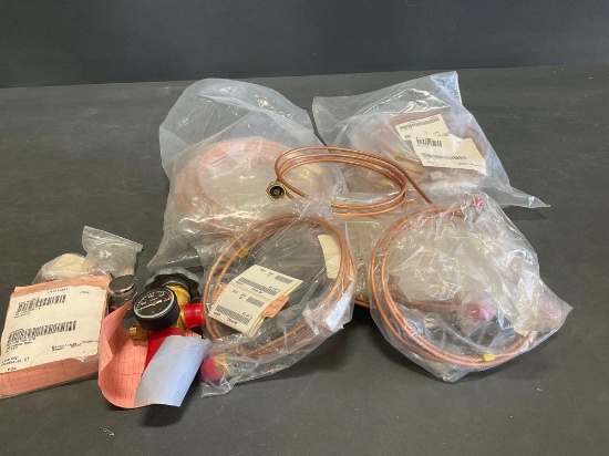 (LOT) N.O.S. OXYGEN LINES & VALVE