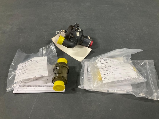 (LOT) NEW SEALS FAL7020182 & USED DRAIN VALVE