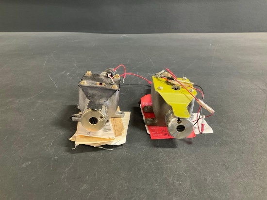 BEECH TRIM ACTUATORS 50-380124-3 & 50-524496-601