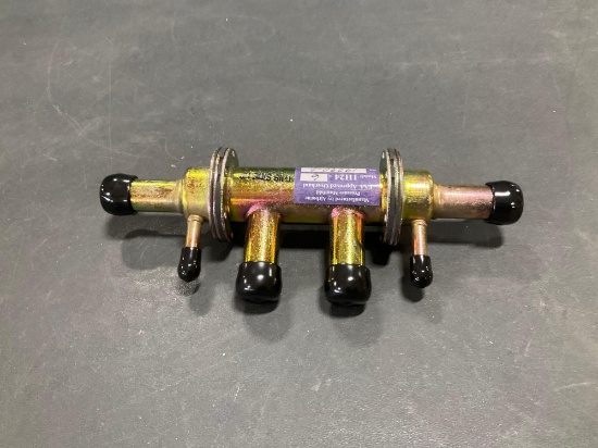 PNEUMATIC VALVE 1H24-6 (NO PAPERWORK, APPEARS NEW OR OVERHAULED)