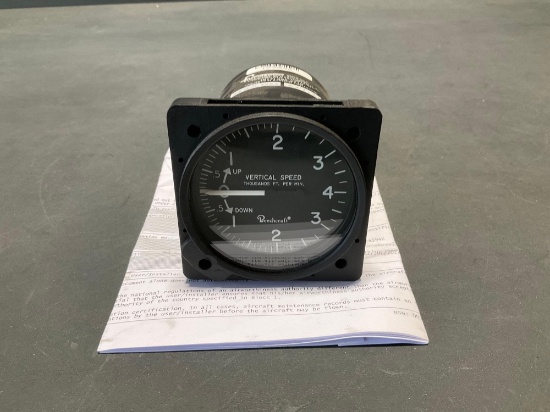 Baron Vertical Speed Indicator 58-380018-1 (Repaired)