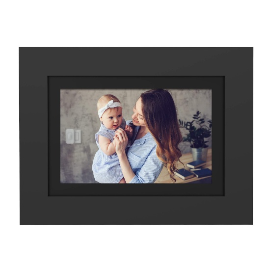 PhotoShare Friends and Family Smart Frame 8" Digital Photo Frame