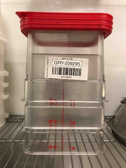 Food storage containers