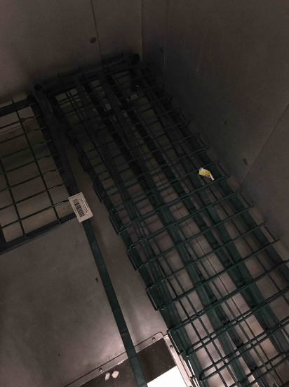 Metro epoxy dunnage racks