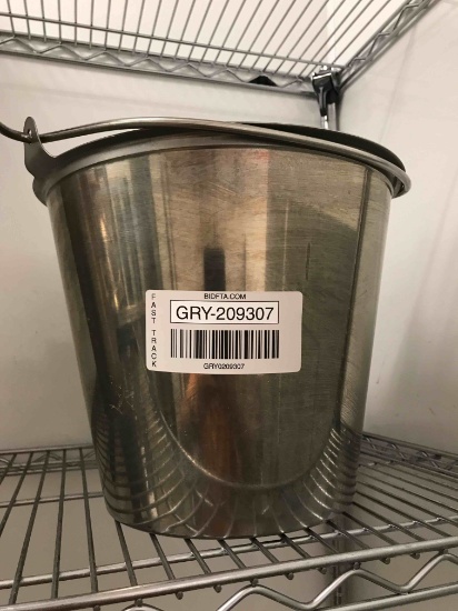 Stainless steel bucket