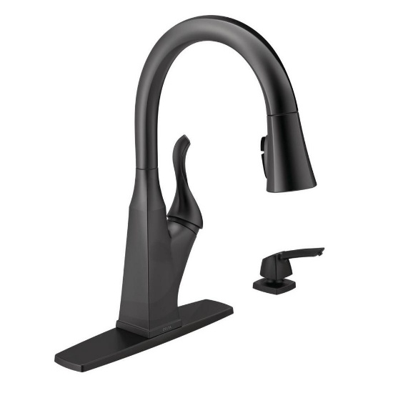 Delta Everly Single-Handle Pull-Down Sprayer Kitchen Faucet