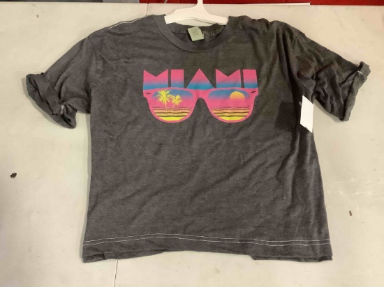 Size X-Large Miami Sunset Gray T-Shirt