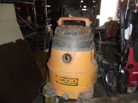 Rigid 16 Gal Shop Vac